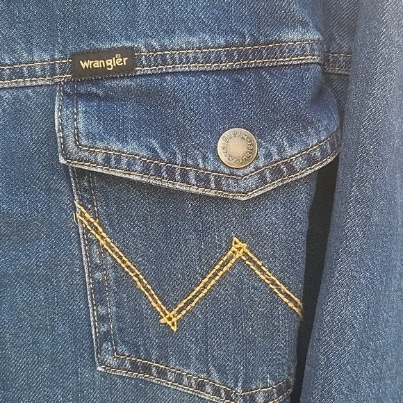 Wrangler 4 button long sleeve lightweight denim jacket chest pockets XXL… - Picture 2 of 7